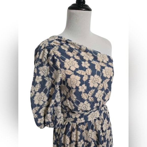 NSR Nordstrom Blue Navy Cream Floral One Shoulder Lace Midi Dress Size XS - Picture 4 of 5
